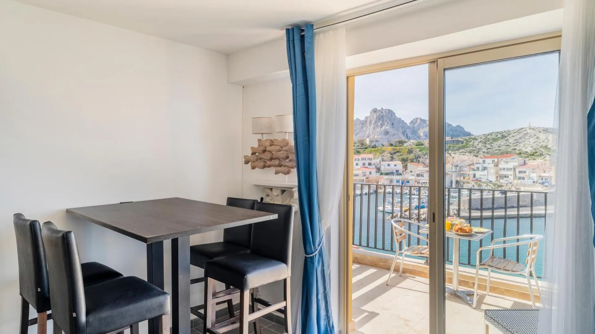 Apartment Les Goudes, Acces Direct A La Plage 4 Marseille