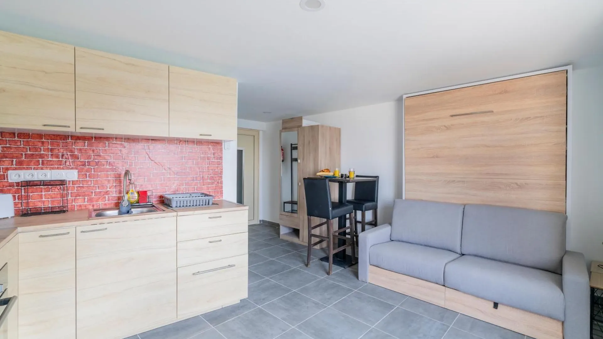 Apartment Les Goudes, Acces Direct A La Plage 4 Marseille